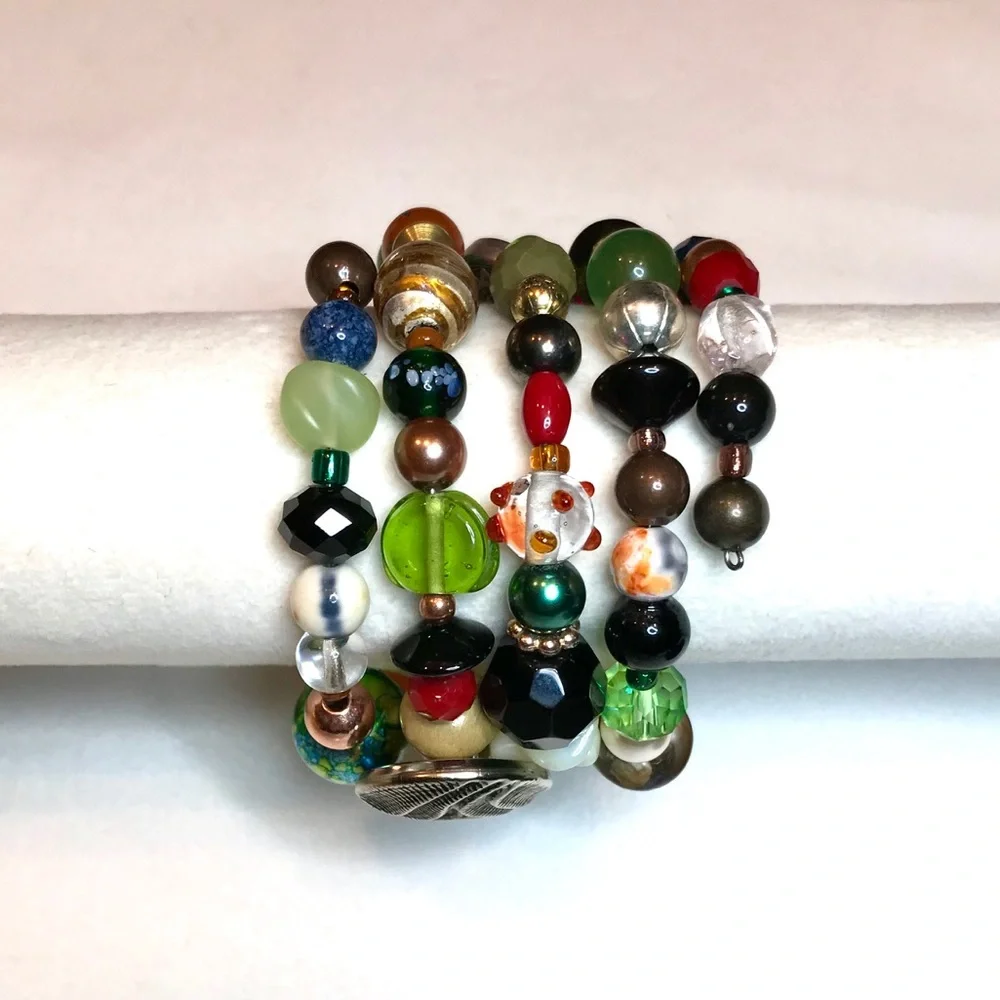Handmade Bracelet with Vintage and Modern Elements (B74-6H) - Picture 5 of 8